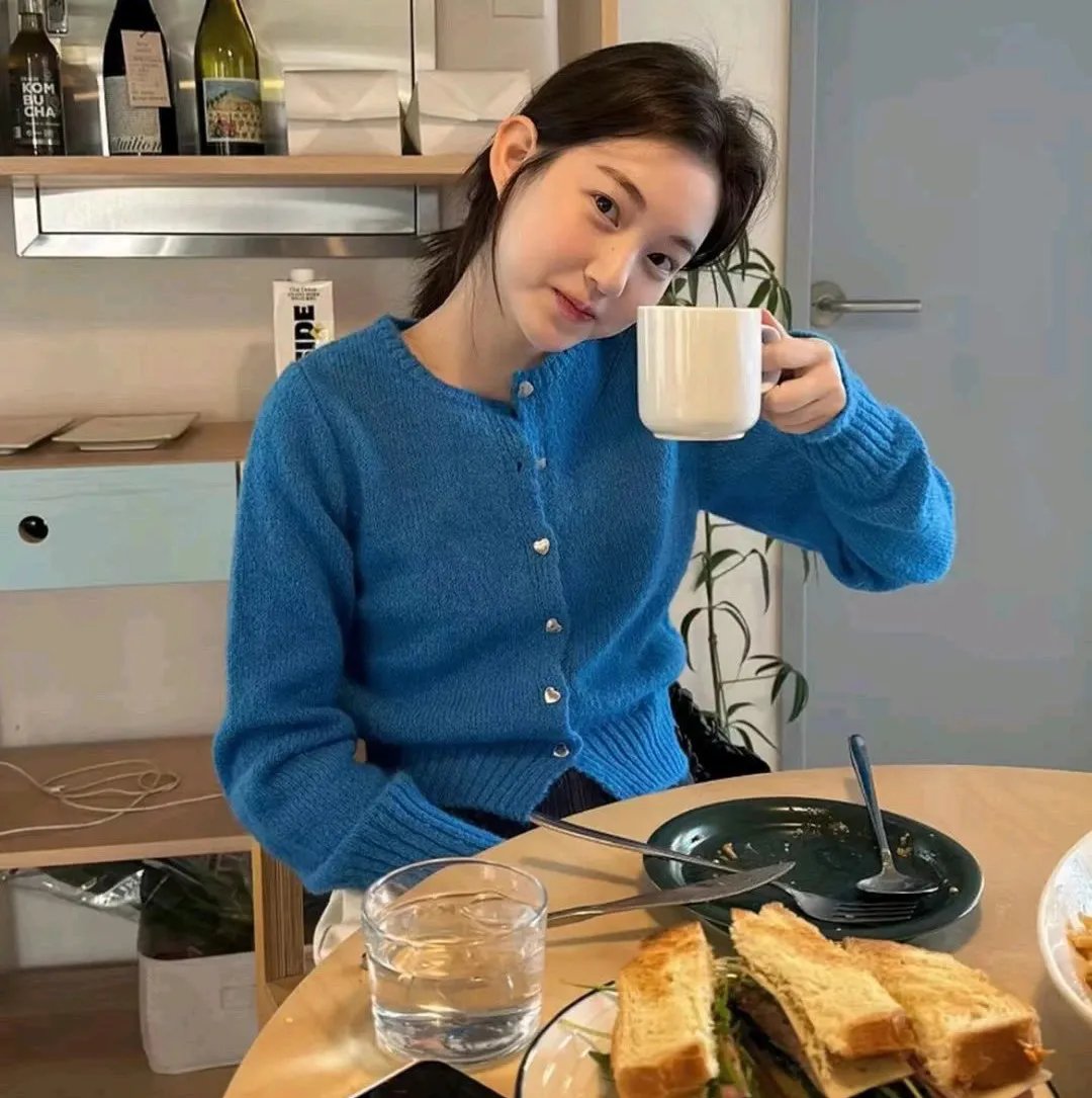 破产姐妹第二季封面
